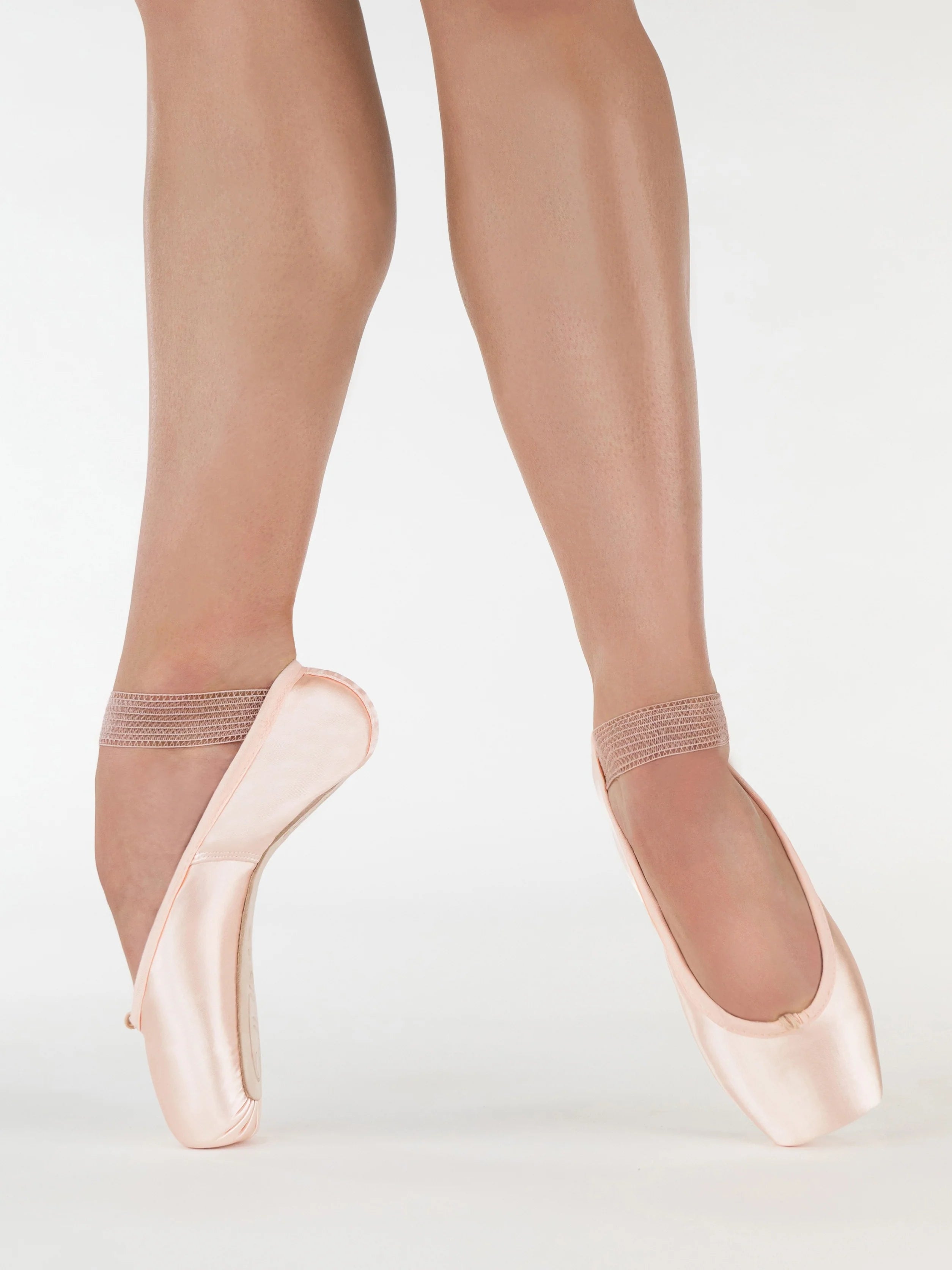 Suffolk Silhouette Pointe Shoe